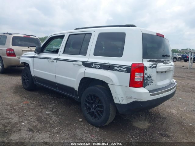 Photo 2 VIN: 1C4NJRBB9HD144771 - JEEP PATRIOT 