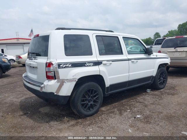 Photo 3 VIN: 1C4NJRBB9HD144771 - JEEP PATRIOT 