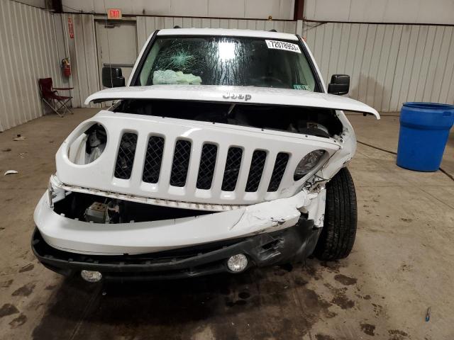 Photo 4 VIN: 1C4NJRBB9HD153860 - JEEP PATRIOT SP 