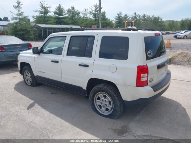 Photo 2 VIN: 1C4NJRBB9HD170559 - JEEP PATRIOT 