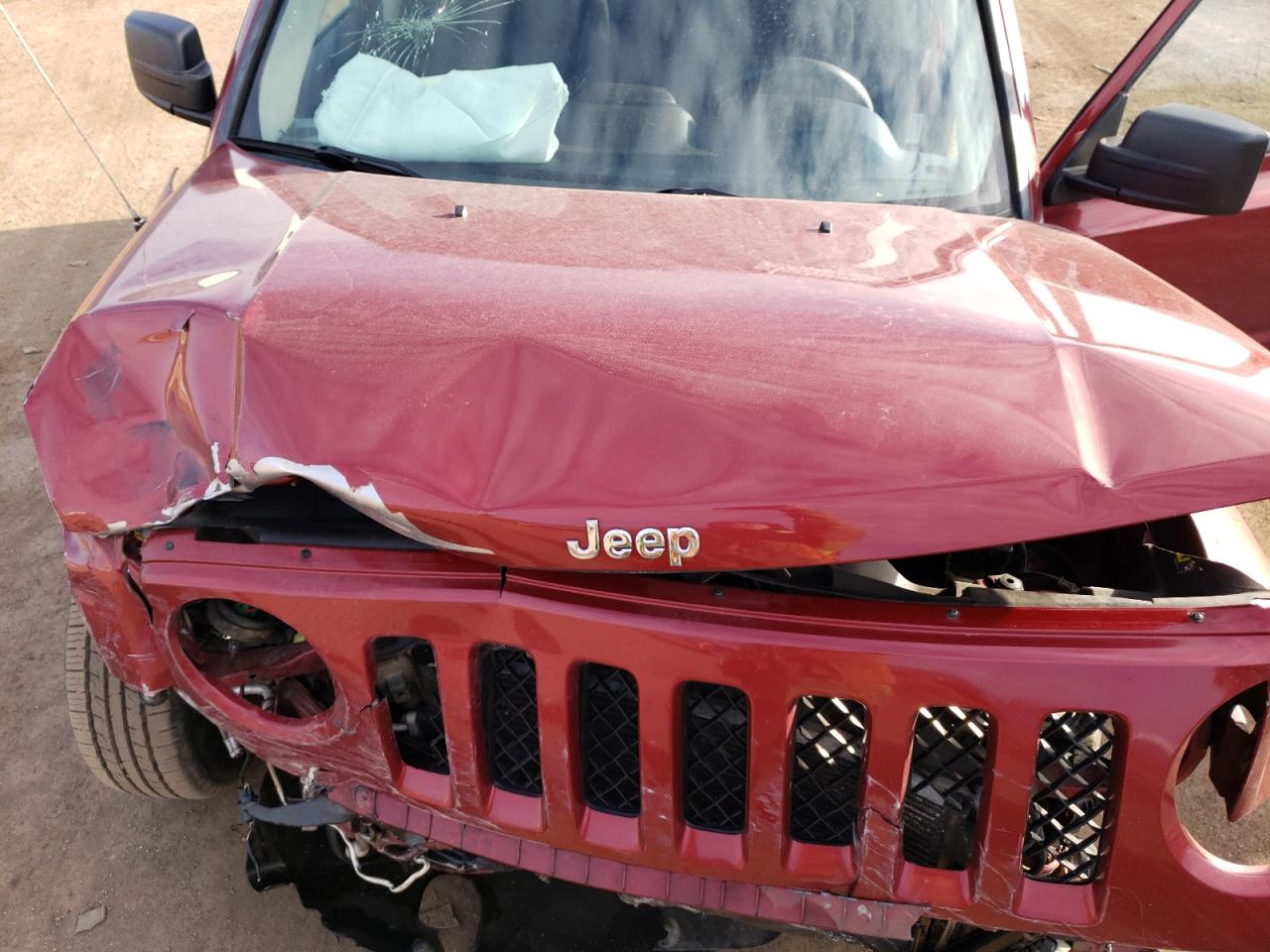 Photo 11 VIN: 1C4NJRBBXCD538028 - JEEP LIBERTY (PATRIOT) 