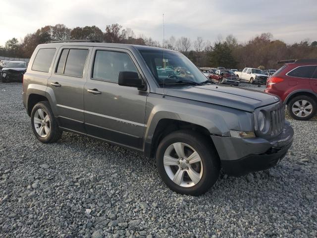 Photo 3 VIN: 1C4NJRBBXCD563740 - JEEP PATRIOT SP 