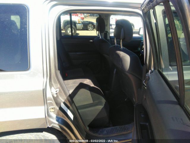 Photo 7 VIN: 1C4NJRBBXCD610796 - JEEP PATRIOT 