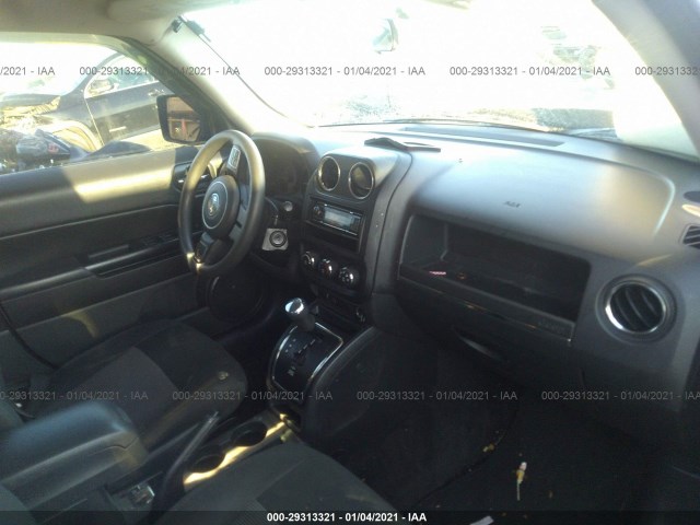 Photo 4 VIN: 1C4NJRBBXED694296 - JEEP PATRIOT 