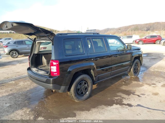 Photo 3 VIN: 1C4NJRBBXED870196 - JEEP PATRIOT 