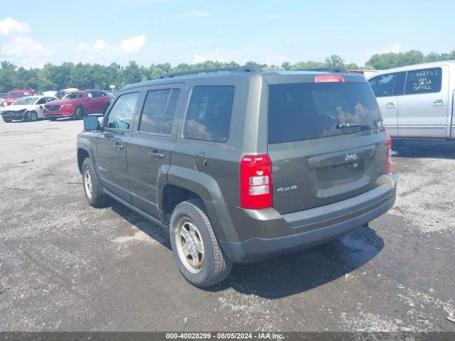 Photo 2 VIN: 1C4NJRBBXFD283692 - JEEP PATRIOT 