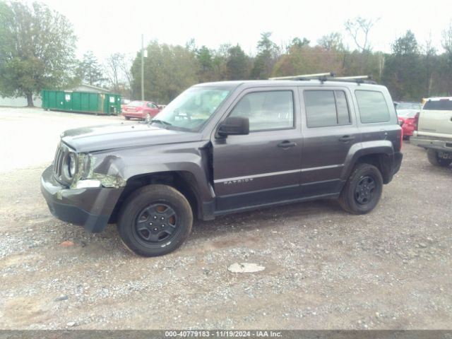 Photo 1 VIN: 1C4NJRBBXFD304458 - JEEP PATRIOT 