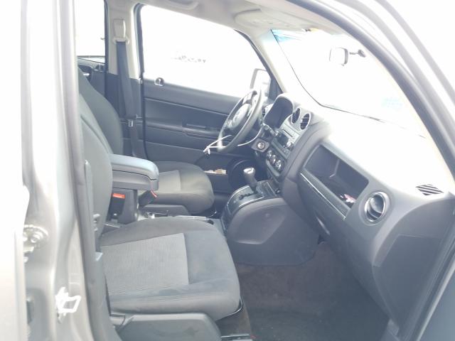 Photo 4 VIN: 1C4NJRBBXFD333362 - JEEP PATRIOT SP 