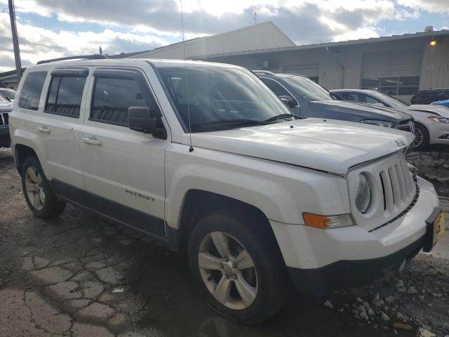 Photo 3 VIN: 1C4NJRBBXGD566403 - JEEP PATRIOT SP 