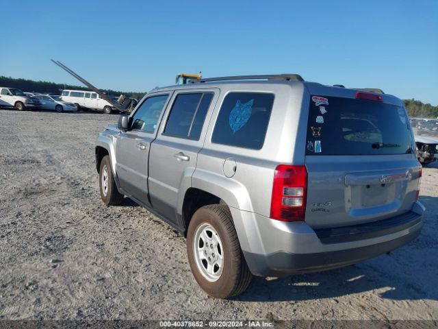 Photo 2 VIN: 1C4NJRBBXGD692177 - JEEP PATRIOT 