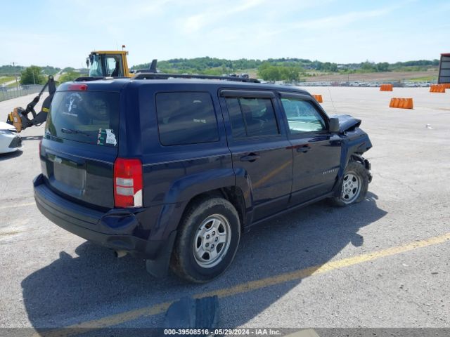 Photo 3 VIN: 1C4NJRBBXHD139160 - JEEP PATRIOT 