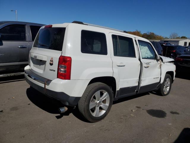 Photo 2 VIN: 1C4NJRCB3FD118033 - JEEP PATRIOT LI 