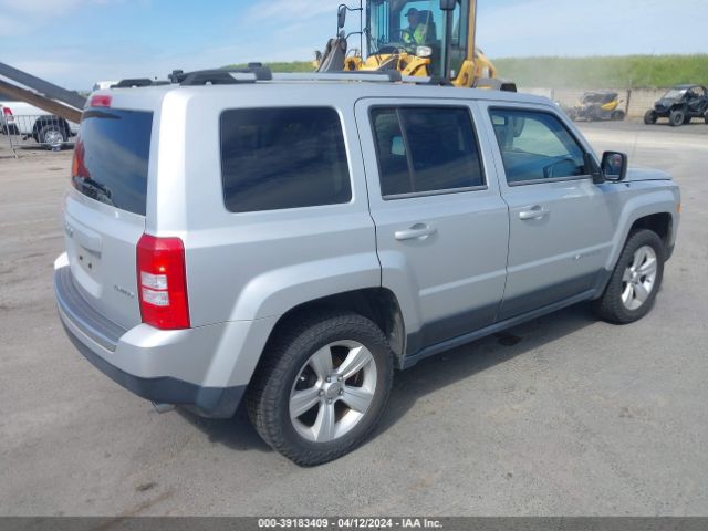 Photo 3 VIN: 1C4NJRCB5CD541868 - JEEP PATRIOT 