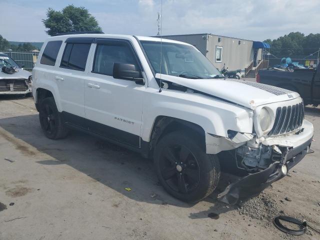 Photo 3 VIN: 1C4NJRFB0CD556354 - JEEP PATRIOT LA 