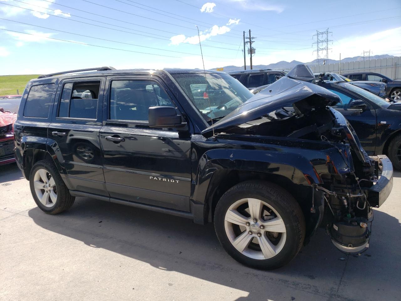 Photo 3 VIN: 1C4NJRFB0ED761000 - JEEP LIBERTY (PATRIOT) 