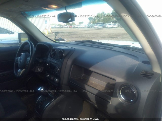 Photo 4 VIN: 1C4NJRFB0ED761921 - JEEP PATRIOT 