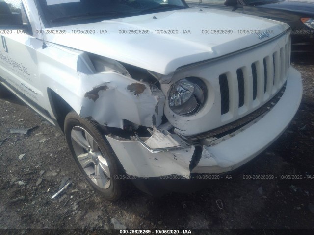 Photo 5 VIN: 1C4NJRFB0ED761921 - JEEP PATRIOT 