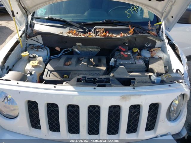 Photo 9 VIN: 1C4NJRFB0FD357955 - JEEP PATRIOT 