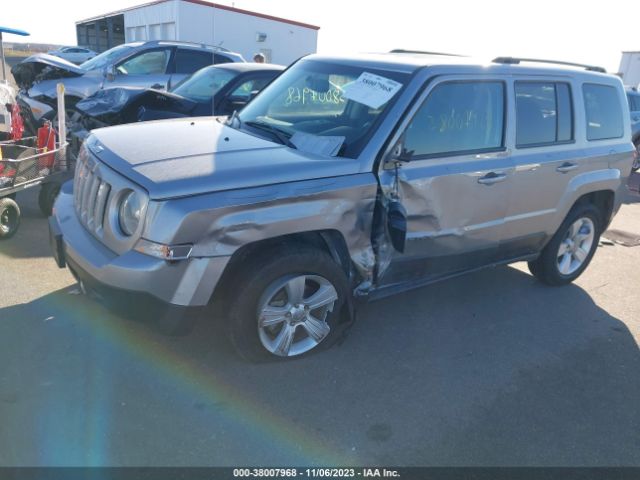 Photo 1 VIN: 1C4NJRFB0HD127173 - JEEP PATRIOT 