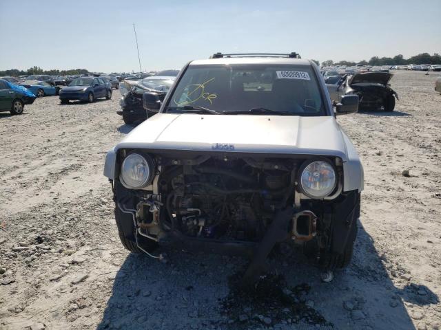 Photo 8 VIN: 1C4NJRFB1CD556380 - JEEP PATRIOT LA 