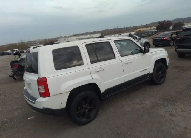 Photo 3 VIN: 1C4NJRFB1CD689446 - JEEP LIBERTY (PATRIOT) 