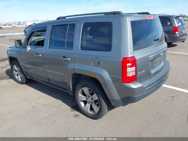 Photo 2 VIN: 1C4NJRFB1DD182614 - JEEP PATRIOT 