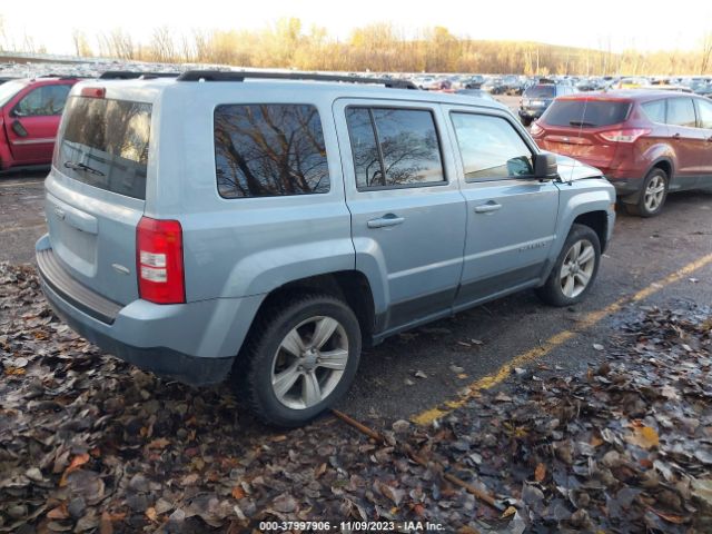 Photo 3 VIN: 1C4NJRFB1DD237000 - JEEP PATRIOT 