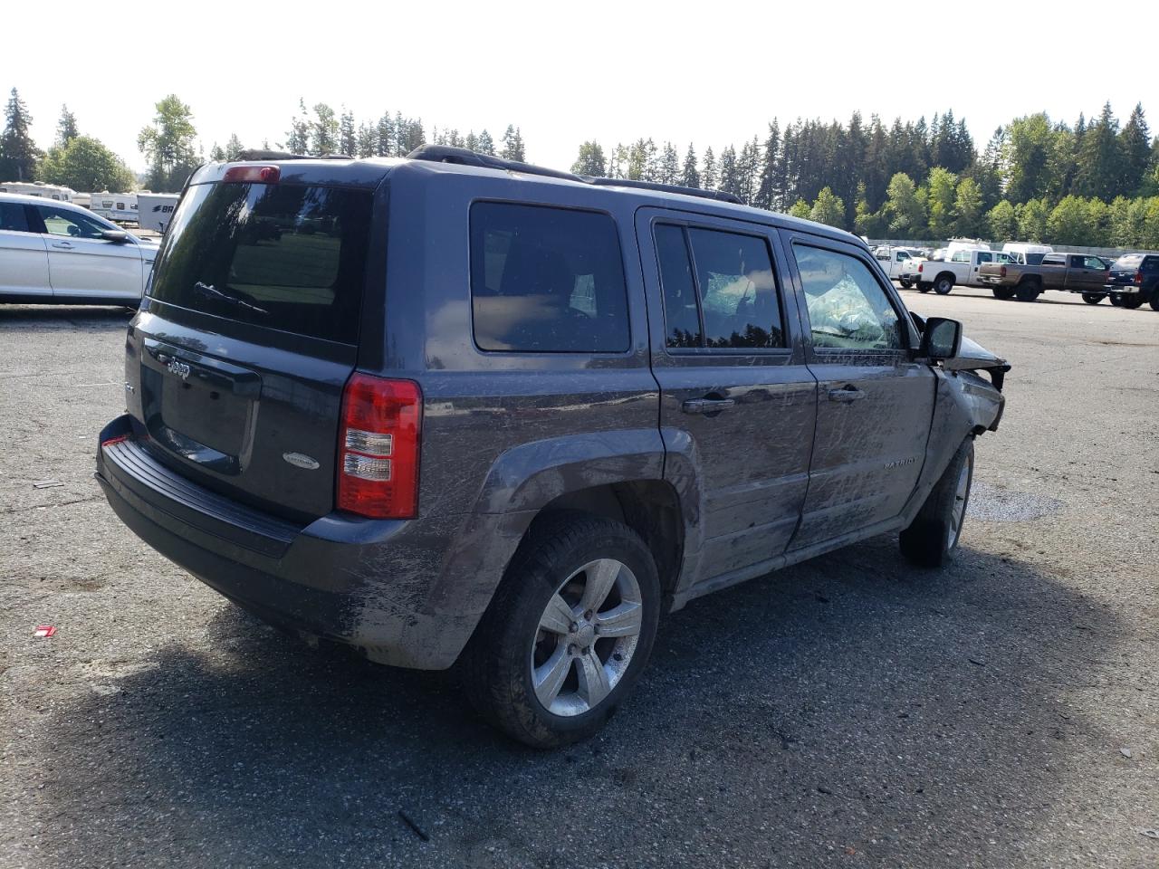 Photo 2 VIN: 1C4NJRFB1FD148076 - JEEP LIBERTY (PATRIOT) 