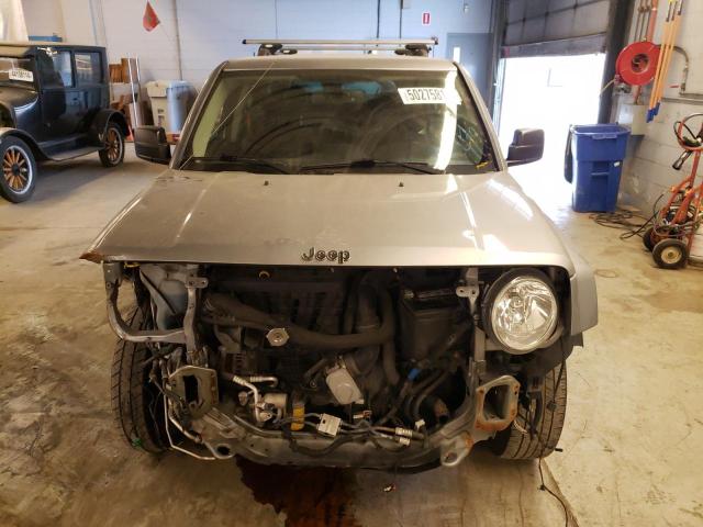 Photo 4 VIN: 1C4NJRFB1FD292100 - JEEP PATRIOT 