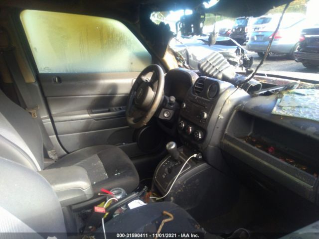 Photo 4 VIN: 1C4NJRFB1GD542842 - JEEP PATRIOT 