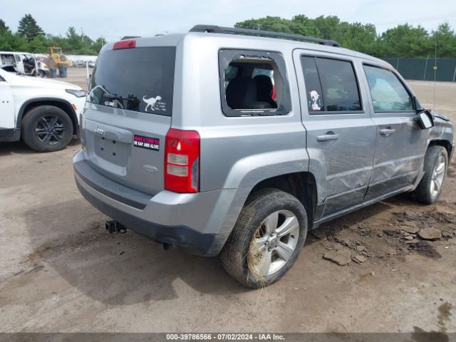 Photo 3 VIN: 1C4NJRFB1GD608337 - JEEP PATRIOT 