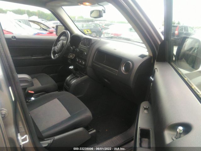 Photo 4 VIN: 1C4NJRFB2CD509651 - JEEP PATRIOT 