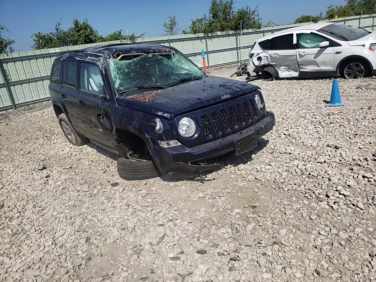 Photo 10 VIN: 1C4NJRFB2CD603139 - JEEP PATRIOT LA 