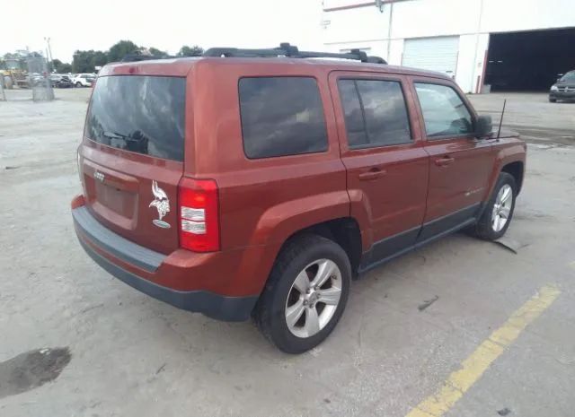 Photo 3 VIN: 1C4NJRFB2CD690167 - JEEP PATRIOT 