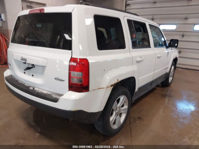 Photo 3 VIN: 1C4NJRFB2ED617464 - JEEP PATRIOT 