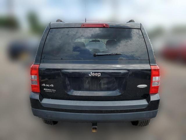 Photo 5 VIN: 1C4NJRFB2ED884331 - JEEP PATRIOT 