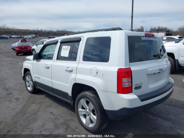 Photo 2 VIN: 1C4NJRFB2FD125499 - JEEP PATRIOT 