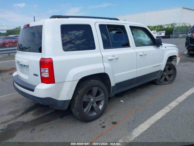 Photo 3 VIN: 1C4NJRFB2FD152122 - JEEP PATRIOT 