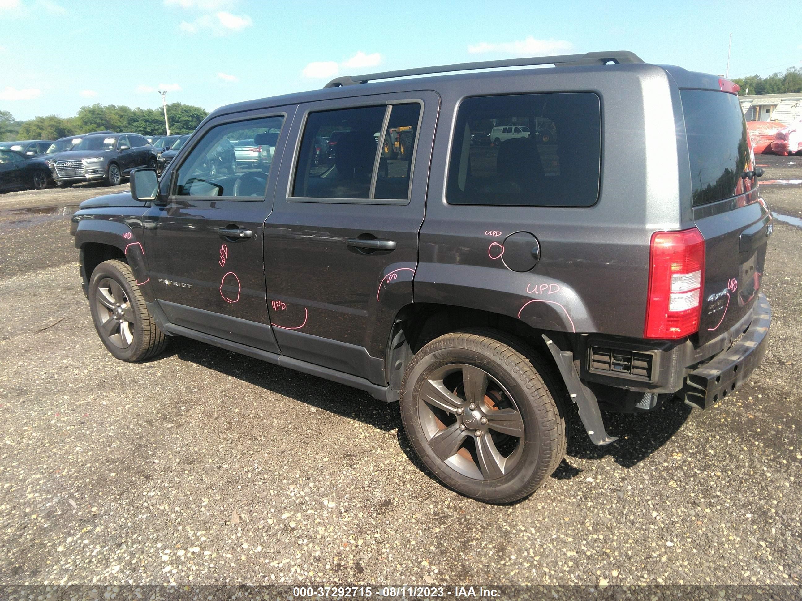 Photo 2 VIN: 1C4NJRFB2FD272065 - JEEP LIBERTY (PATRIOT) 