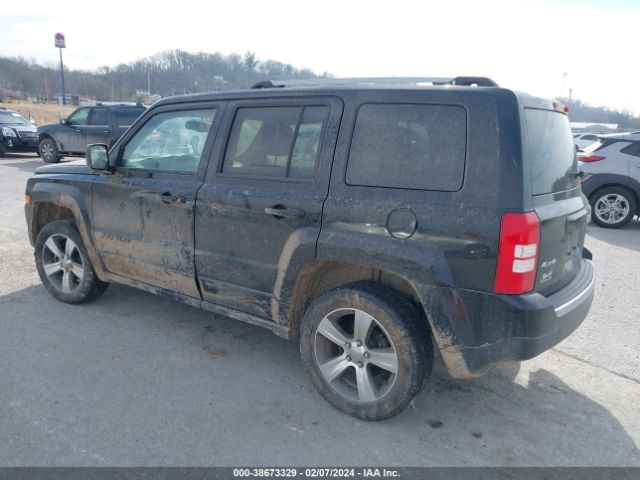 Photo 2 VIN: 1C4NJRFB2GD573338 - JEEP PATRIOT 