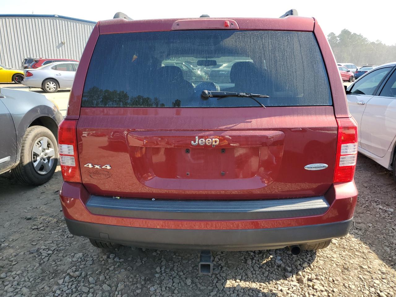 Photo 5 VIN: 1C4NJRFB2GD618374 - JEEP LIBERTY (PATRIOT) 