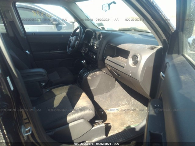 Photo 4 VIN: 1C4NJRFB3CD567137 - JEEP PATRIOT 