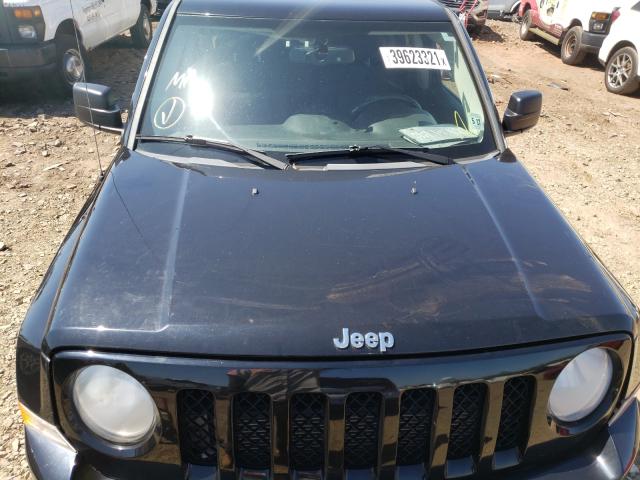 Photo 8 VIN: 1C4NJRFB3CD589297 - JEEP PATRIOT 