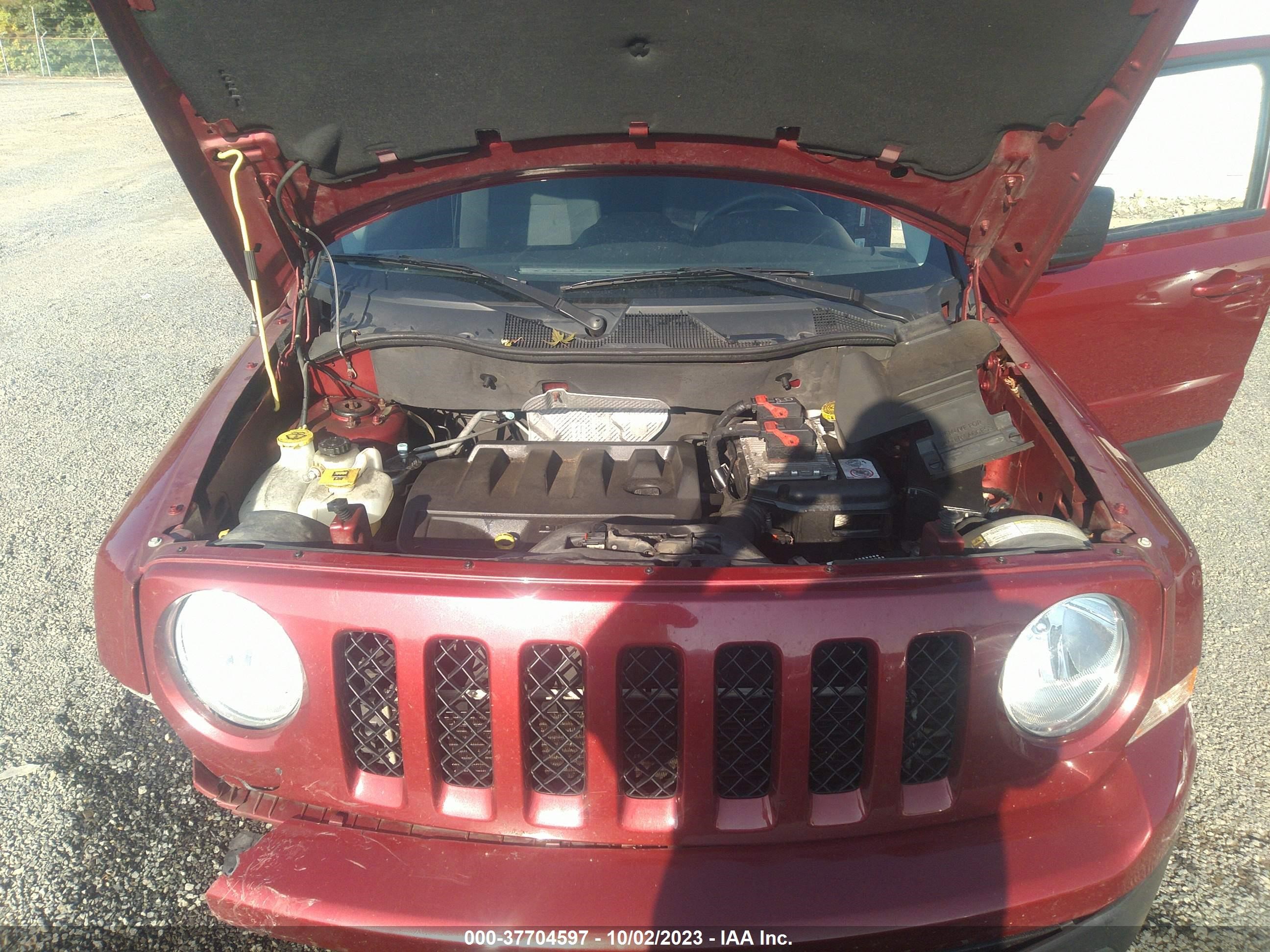 Photo 9 VIN: 1C4NJRFB3CD665245 - JEEP LIBERTY (PATRIOT) 