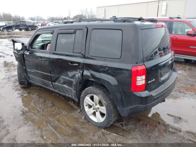 Photo 2 VIN: 1C4NJRFB3ED855887 - JEEP PATRIOT 