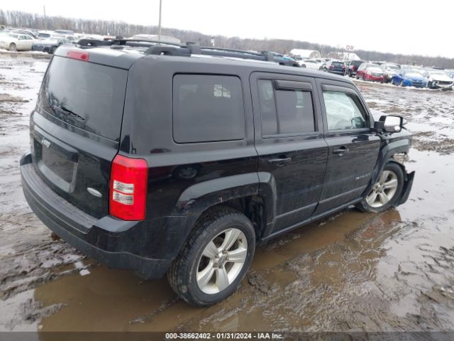 Photo 3 VIN: 1C4NJRFB3ED855887 - JEEP PATRIOT 