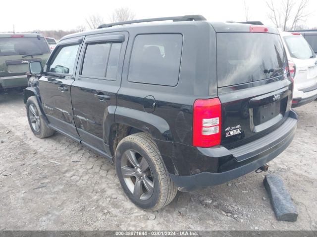 Photo 2 VIN: 1C4NJRFB3FD168412 - JEEP PATRIOT 