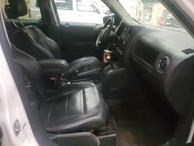 Photo 4 VIN: 1C4NJRFB3FD272382 - JEEP PATRIOT LA 