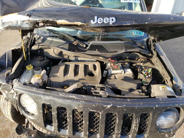 Photo 6 VIN: 1C4NJRFB3FD424922 - JEEP PATRIOT LA 