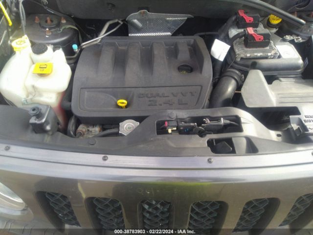 Photo 9 VIN: 1C4NJRFB3GD596420 - JEEP PATRIOT 